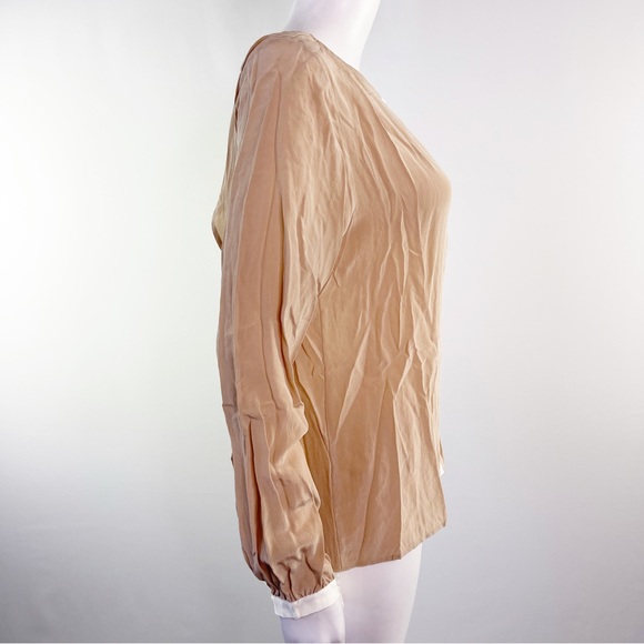 NEW Sjobeck Sand Tan AMAL Long Sleeve Keyhole Blouse with Split Back - Picture 7 of 12